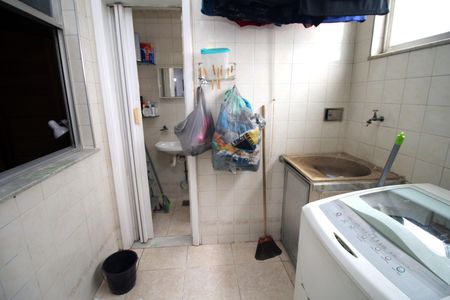 Apartamento à venda com 80m², 2 quartos e 1 vagaÁrea de Serviço