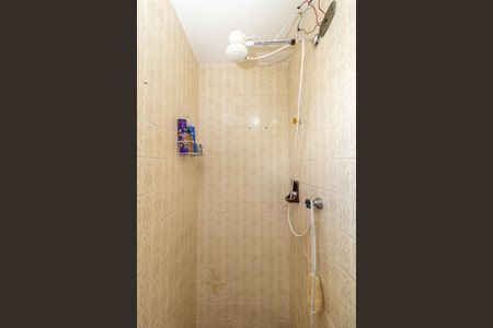 Apartamento à venda com 71m², 2 quartos e 1 vaga Apartamento à venda com 71m², 2 quartos e 1 vagaBanheiro da Suíte 2