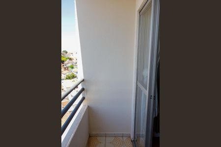 Apartamento à venda com 53m², 2 quartos e 1 vaga Apartamento à venda com 53m², 2 quartos e 1 vagaSacada