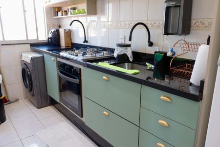 Apartamento à venda com 53m², 2 quartos e 1 vaga Apartamento à venda com 53m², 2 quartos e 1 vagaCozinha