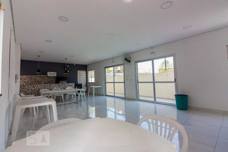 Apartamento à venda com 53m², 2 quartos e 1 vaga Apartamento à venda com 53m², 2 quartos e 1 vagaÁrea comum - Salão de festas