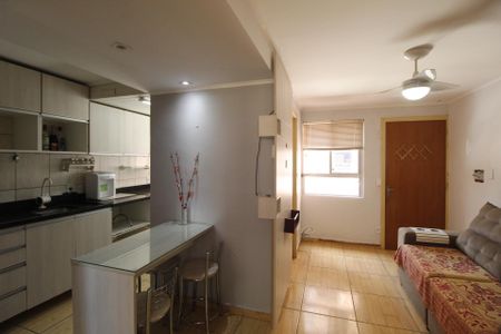 Apartamento para alugar com 40m², 2 quartos e 1 vagaSala