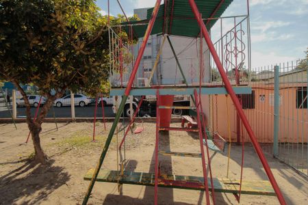 Apartamento para alugar com 40m², 2 quartos e 1 vaga Apartamento para alugar com 40m², 2 quartos e 1 vagaÁrea comum - Playground