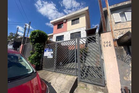 Casa à venda com 168m², 3 quartos e 3 vagasFACHADA