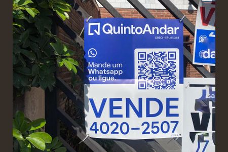 Casa à venda com 168m², 3 quartos e 3 vagasPLAQUINHA