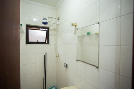 Casa à venda com 168m², 3 quartos e 3 vagasBANHEIRO DA ÁREA DE SERVIÇO