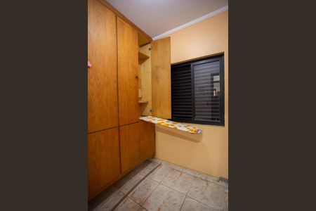 Casa à venda com 168m², 3 quartos e 3 vagasDISPENSA