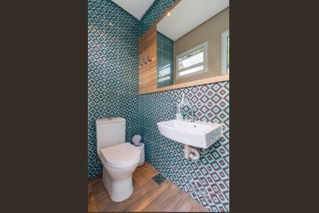 Casa para alugar com 380m², 3 quartos e 3 vagas Casa para alugar com 380m², 3 quartos e 3 vagasLavabo