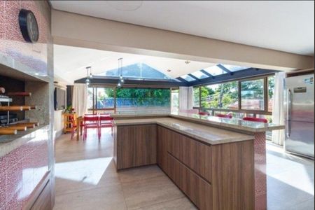 Casa para alugar com 380m², 3 quartos e 3 vagas Casa para alugar com 380m², 3 quartos e 3 vagasVaranda Gourmet