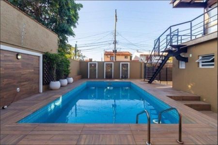 Casa para alugar com 380m², 3 quartos e 3 vagas Casa para alugar com 380m², 3 quartos e 3 vagasÁrea comum