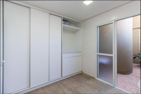 Casa para alugar com 380m², 3 quartos e 3 vagas Casa para alugar com 380m², 3 quartos e 3 vagasQuarto de Serviço