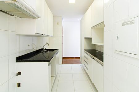 Apartamento para alugar com 65m², 2 quartos e 1 vaga Apartamento para alugar com 65m², 2 quartos e 1 vagaCozinha