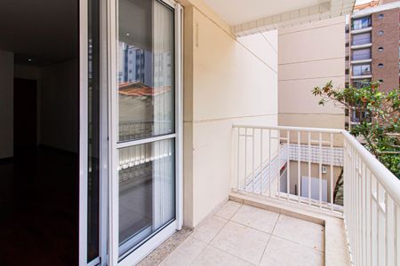 Apartamento para alugar com 65m², 2 quartos e 1 vaga Apartamento para alugar com 65m², 2 quartos e 1 vagaVaranda