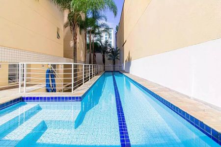 Apartamento para alugar com 65m², 2 quartos e 1 vaga Apartamento para alugar com 65m², 2 quartos e 1 vagaPiscina