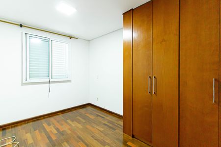 Apartamento para alugar com 65m², 2 quartos e 1 vaga Apartamento para alugar com 65m², 2 quartos e 1 vagaSuíte