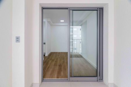 Apartamento para alugar com 45m², 1 quarto e 1 vaga Apartamento para alugar com 45m², 1 quarto e 1 vagaVaranda