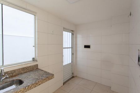 Apartamento à venda com 59m², 2 quartos e 1 vaga Apartamento à venda com 59m², 2 quartos e 1 vagaCozinha