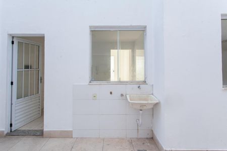 Apartamento à venda com 59m², 2 quartos e 1 vaga Apartamento à venda com 59m², 2 quartos e 1 vagaÁrea de Serviço
