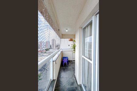 Apartamento à venda com 60m², 2 quartos e 1 vagaVaranda 