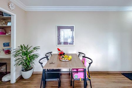 Apartamento à venda com 60m², 2 quartos e 1 vagaSala de Jantar