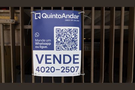 Casa à venda com 231m², 6 quartos e 2 vagasPlaquinha