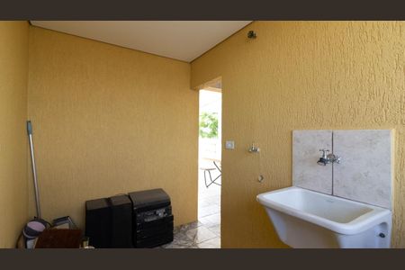 Casa à venda com 231m², 6 quartos e 2 vagasÁrea de Serviço