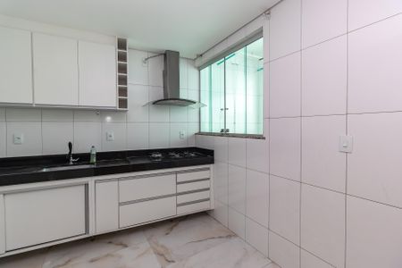 Apartamento para alugar com 190m², 3 quartos e 3 vagasCozinha