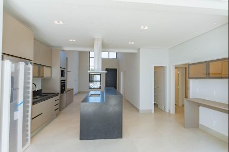 Casa de condomínio à venda com 300m², 3 quartos e 4 vagas Casa de condomínio à venda com 300m², 3 quartos e 4 vagasCozinha