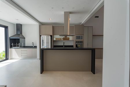 Casa de condomínio à venda com 300m², 3 quartos e 4 vagas Casa de condomínio à venda com 300m², 3 quartos e 4 vagasCozinha