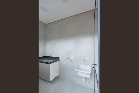 Casa de condomínio à venda com 300m², 3 quartos e 4 vagas Casa de condomínio à venda com 300m², 3 quartos e 4 vagasLavanderia