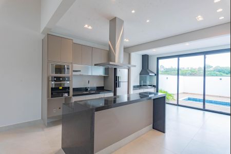 Casa de condomínio à venda com 300m², 3 quartos e 4 vagas Casa de condomínio à venda com 300m², 3 quartos e 4 vagasCozinha