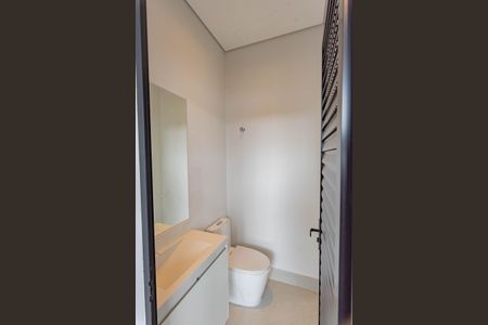 Casa de condomínio à venda com 300m², 3 quartos e 4 vagas Casa de condomínio à venda com 300m², 3 quartos e 4 vagasBanheiro da Churrasqueira