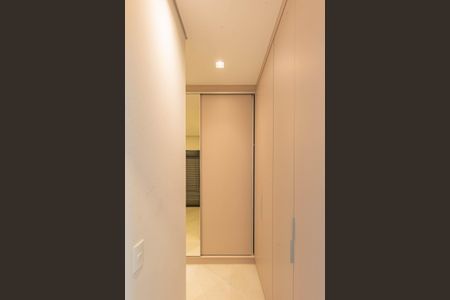 Casa de condomínio à venda com 300m², 3 quartos e 4 vagas Casa de condomínio à venda com 300m², 3 quartos e 4 vagasSuíte 1