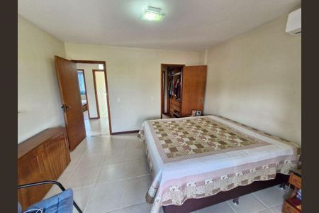 Casa à venda com 4 quartos, 227m² em Sapê, Niterói