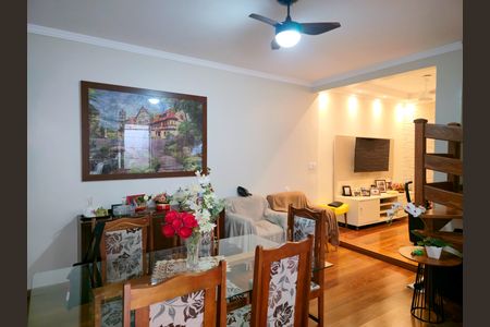 Sala  de casa à venda com 3 quartos, 131m² em Vila Silveira, Guarulhos