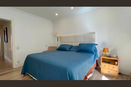 Apartamento à venda com 333m², 4 quartos e 4 vagasSuíte 3