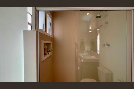 Apartamento à venda com 333m², 4 quartos e 4 vagasBanheiro da Suíte 3