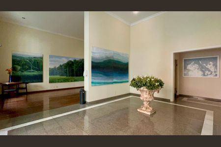 Apartamento à venda com 333m², 4 quartos e 4 vagasHall social