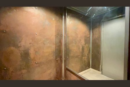 Apartamento à venda com 333m², 4 quartos e 4 vagasEntrada