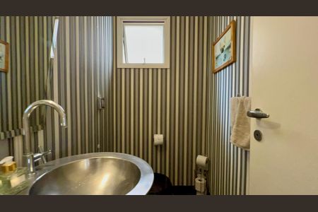 Apartamento à venda com 333m², 4 quartos e 4 vagasLavabo