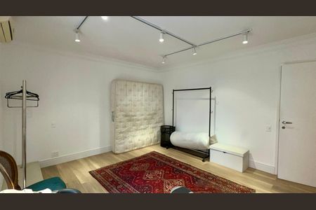 Apartamento à venda com 333m², 4 quartos e 4 vagasSuíte 1