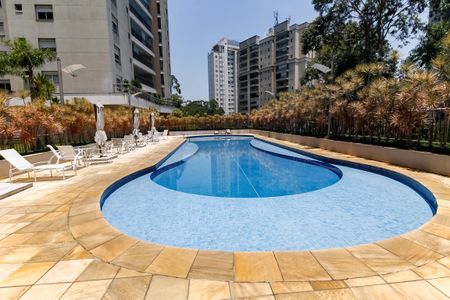 Apartamento à venda com 150m², 3 quartos e 2 vagasÁrea comum - Piscina