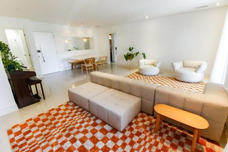 Apartamento à venda com 150m², 3 quartos e 2 vagasSala
