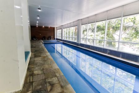 Apartamento à venda com 150m², 3 quartos e 2 vagasPiscina Coberta