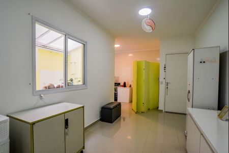 Apartamento à venda com 65m², 2 quartos e 1 vaga Apartamento à venda com 65m², 2 quartos e 1 vagaSala