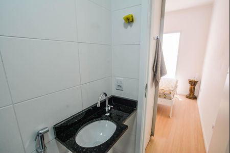 Apartamento à venda com 65m², 2 quartos e 1 vaga Apartamento à venda com 65m², 2 quartos e 1 vagaBanheiro da Suíte