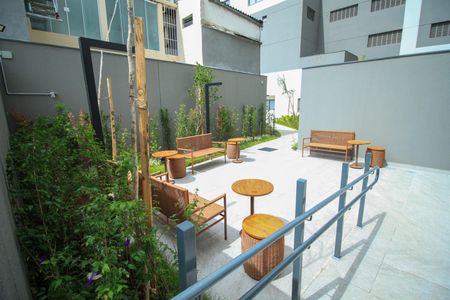 Apartamento para alugar com 32m², 1 quarto e sem vaga