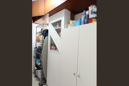 Apartamento para alugar com 144m², 3 quartos e 3 vagas Apartamento para alugar com 144m², 3 quartos e 3 vagasÁrea de Serviço