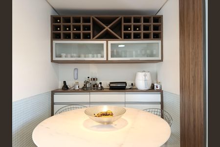 Apartamento para alugar com 144m², 3 quartos e 3 vagas Apartamento para alugar com 144m², 3 quartos e 3 vagasCopa