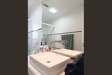 Apartamento para alugar com 144m², 3 quartos e 3 vagas Apartamento para alugar com 144m², 3 quartos e 3 vagasBanheiro social